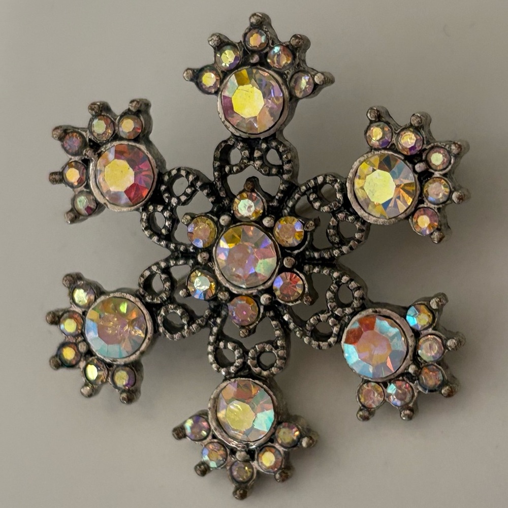 Vintage 90s snowflake aurora borealis, rhinestones Brooch